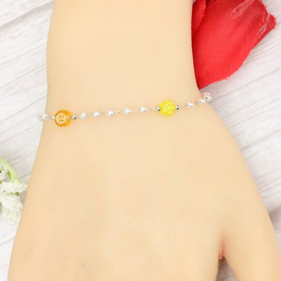 "Trendy Handmade Bracelet – A Thoughtful Gift for Girls & Women | UNVRC1695 - Picture 6 of 10